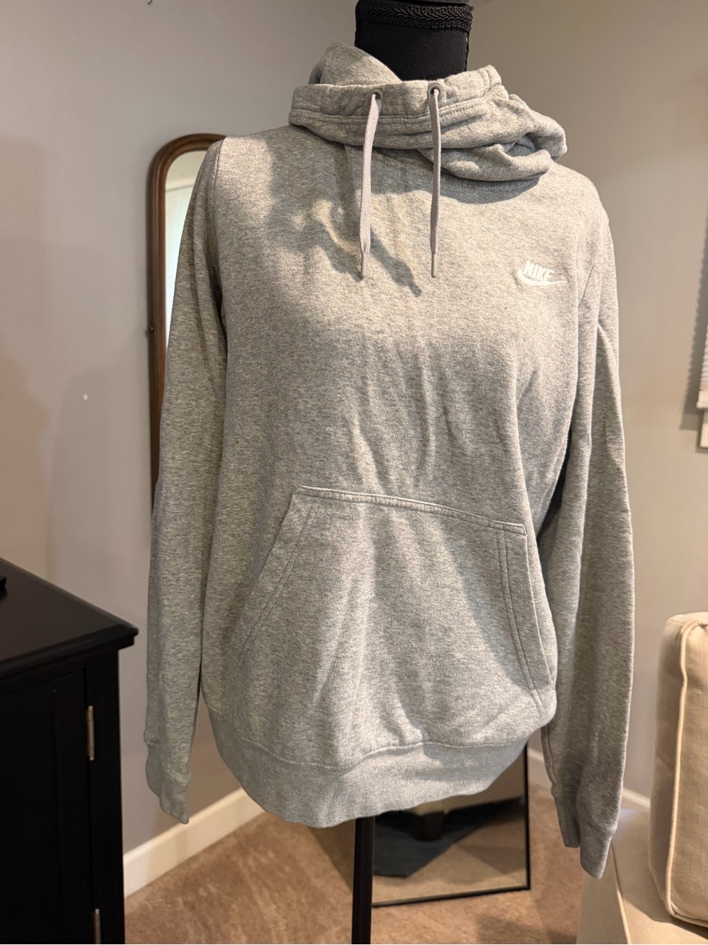 Nike Women’s Light Grey Funnel neck Pullover Sweatshirt
